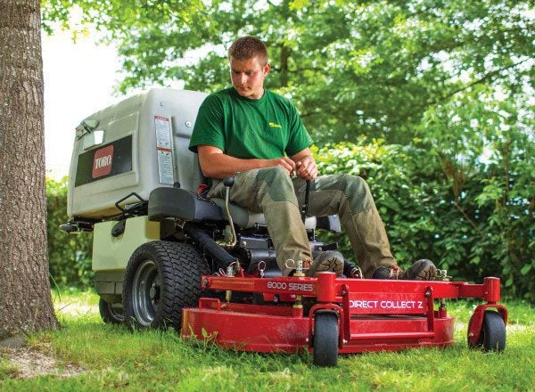 Toro 8000 series 42 2025