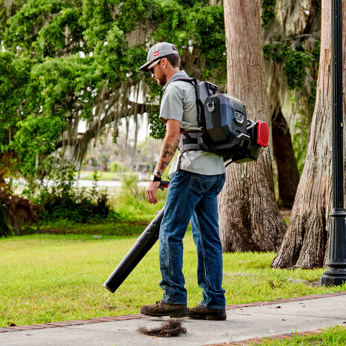 60V MAX* Revolution Backpack and Leaf Blower Canon Toro Australia